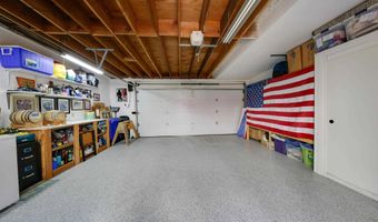 6854 Maple Leaf Dr, Carlsbad, CA 92011