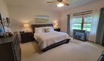 635 LAURISA Ln, Antigo, WI 54409