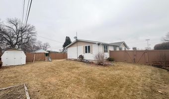918 S 1st St, Albion, NE 68620