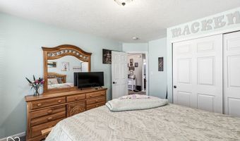 8595 Harlekin Ct, Avon, IN 46123