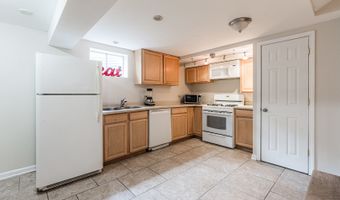 1205 N Scarlet Dr, Addison, IL 60101