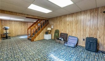 2442 Lisa Ln, Allentown, PA 18104