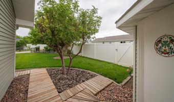3326 Frisby Ave, Cody, WY 82414
