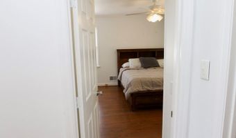 805 Mcrae Rd, Camden, SC 29020