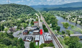 342 S Monroe St, Alderson, WV 24910