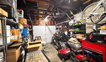 91 Ridgeway Rd, Cranston, RI 02920