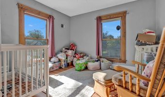 483 N Main St, Amherst, OH 44001