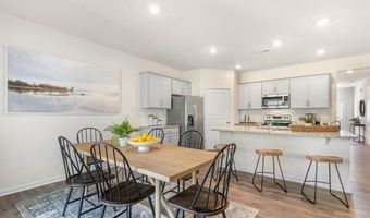 658 Wilder Bloom Path, Aberdeen, NC 28315