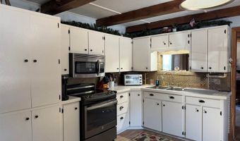 664 Frenchville Rd, Ashland, ME 04732