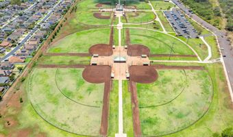 124 Kapela Pl, Kahului, HI 96732