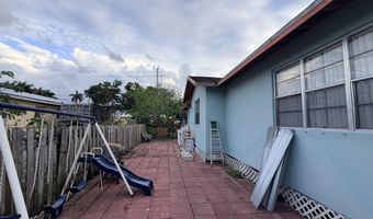 208 NW Avenue H Pl, Belle Glade, FL 33430