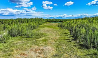 15742 W Huskie Dr, Big Lake, AK 99652