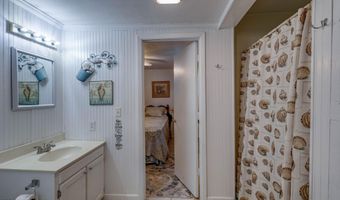 111 E Terminal Blvd, Atlantic Beach, NC 28512