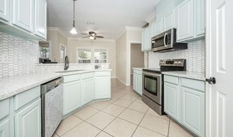 15208 Lisa Dr, Biloxi, MS 39532