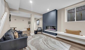 4 Isabella Ct, Atlantic Highlands, NJ 07716