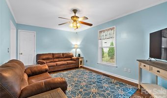 41 Wilmington St, Asheville, NC 28806
