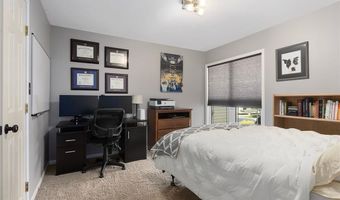 17699 157th Ter, Basehor, KS 66007