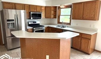 28 Schutter Cir, Algona, IA 50511