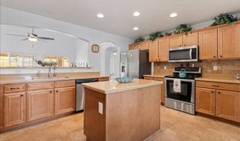 2517 E Fiesta Dr, Casa Grande, AZ 85194