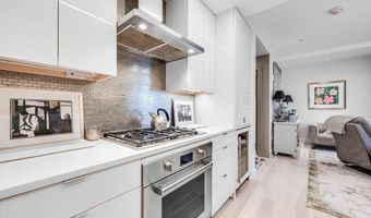 32 Traveler Street 701, Boston, MA 02118