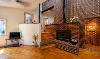 2246 Country Clb, Appomattox, VA 24522