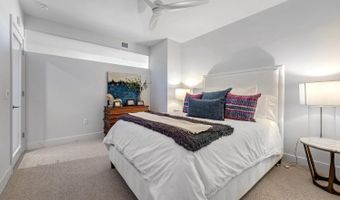 45 SUTTON Sq SW 1006, Washington, DC 20024