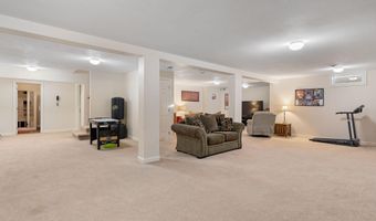 800 27th St SW, Austin, MN 55912