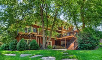 33943 Mill Creek Dr, Adel, IA 50003