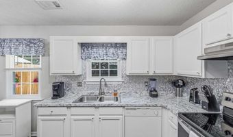 9 Princeton Place Dr, Adairsville, GA 30103