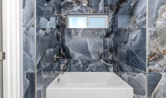 7655 E Silver Dollar Ln, Anaheim, CA 92808