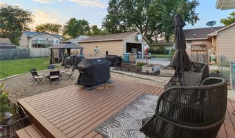 106 12th Ave NW, Altoona, IA 50009