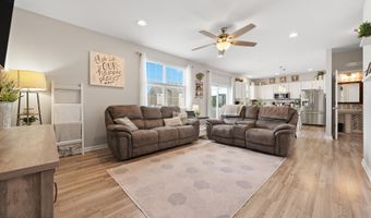 48 Farragut Ave, Barnegat, NJ 08005