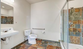 7202 E CAVE CREEK Rd A4, Carefree, AZ 85377