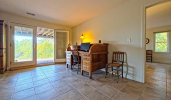 4 Mainstay Ln, Bourne, MA 02532