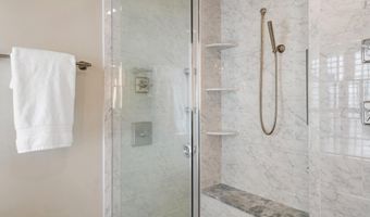 51 RICHARDS Ln, Annapolis, MD 21401