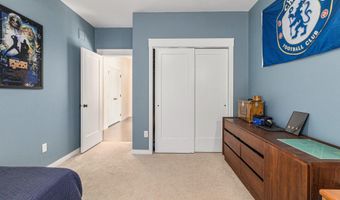 6217 S Trailwoods Dr, Ann Arbor, MI 48103