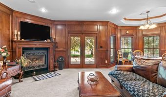 7225 E Worth Ave, Benton, AR 72019