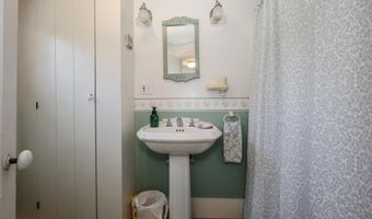 22 Abberton Rd, Canterbury, NH 03224