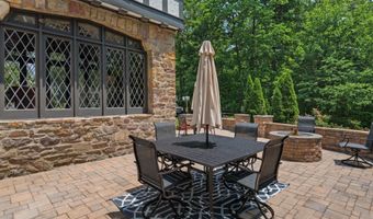 1952 CANTERBURY Rd, Abington, PA 19001