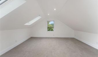 201 Plainfield Pike, Foster, RI 02825