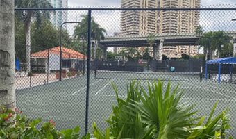 19195 NE 36th Ct 402, Aventura, FL 33180