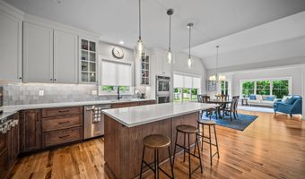 71 Signature Dr, Barrington, NH 03825