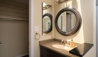 3816 USHER Ct, Alexandria, VA 22304