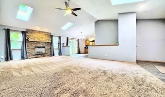 W5866 EASTER LILY Drive, Appleton, WI 54915
