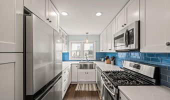 4432 FLEMING St, Philadelphia, PA 19128