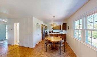 419 Ridge Rd, Albert Lea, MN 56007