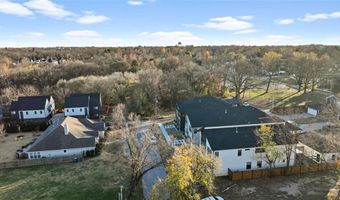 1145 NE Monroe St, Bentonville, AR 72712