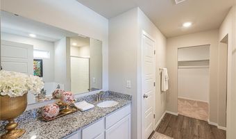 6803 SW Chestnut Hill Rd, Bentonville, AR 72713