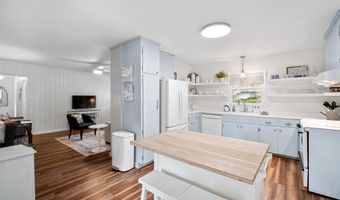 2411 Acorn Hill Ave, Beaufort, SC 29902