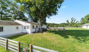 16474 DOUGLAS Rd, Barboursville, VA 22923
